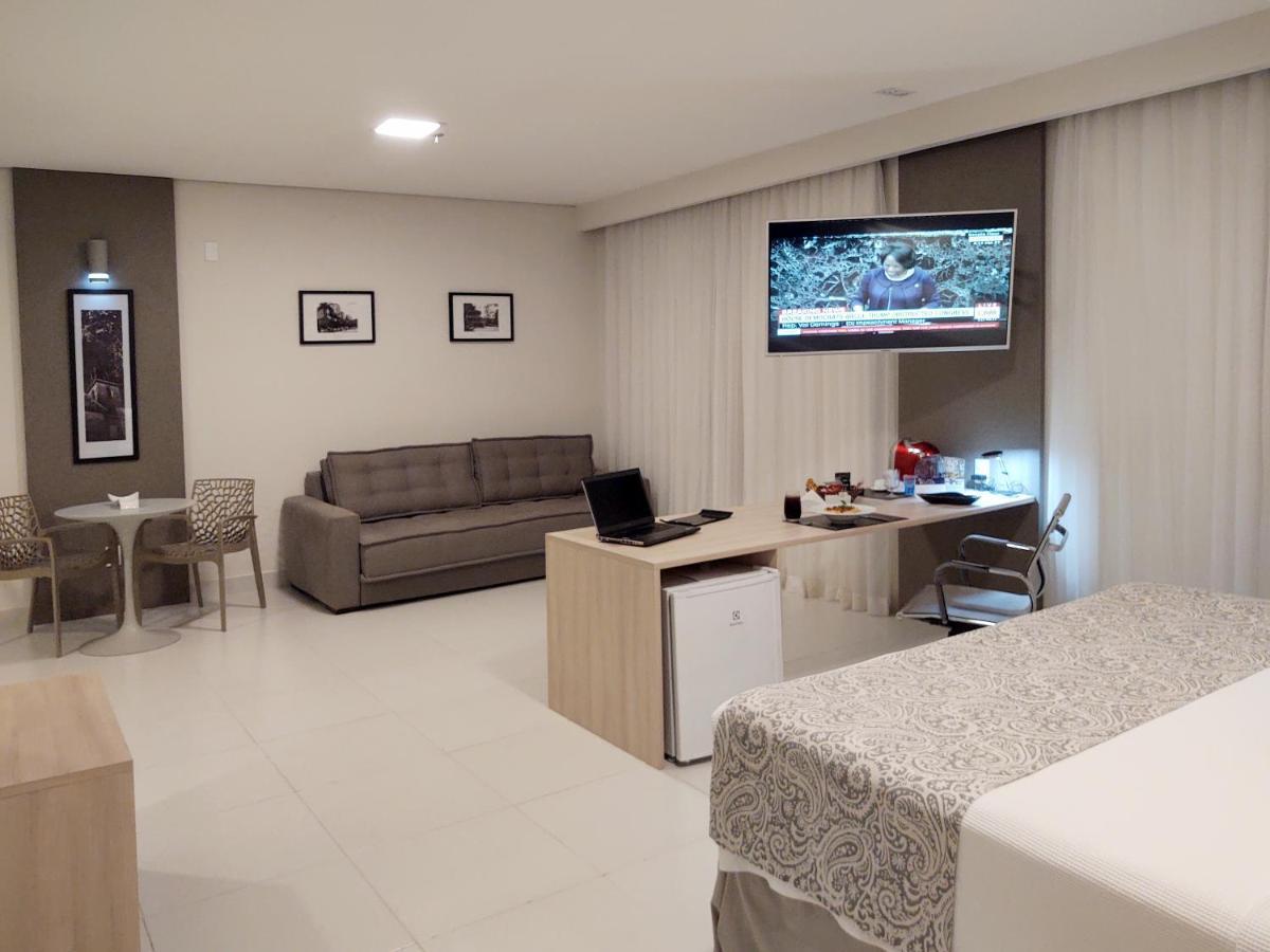 ทริป บาย วินด์แฮม มาเนาส์ Hotel ภายนอก รูปภาพ